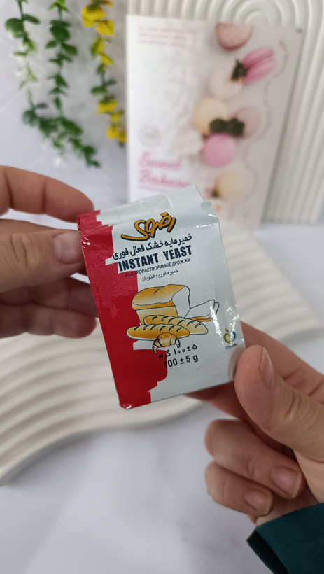خمیرمایه 100 گرمی رضوی